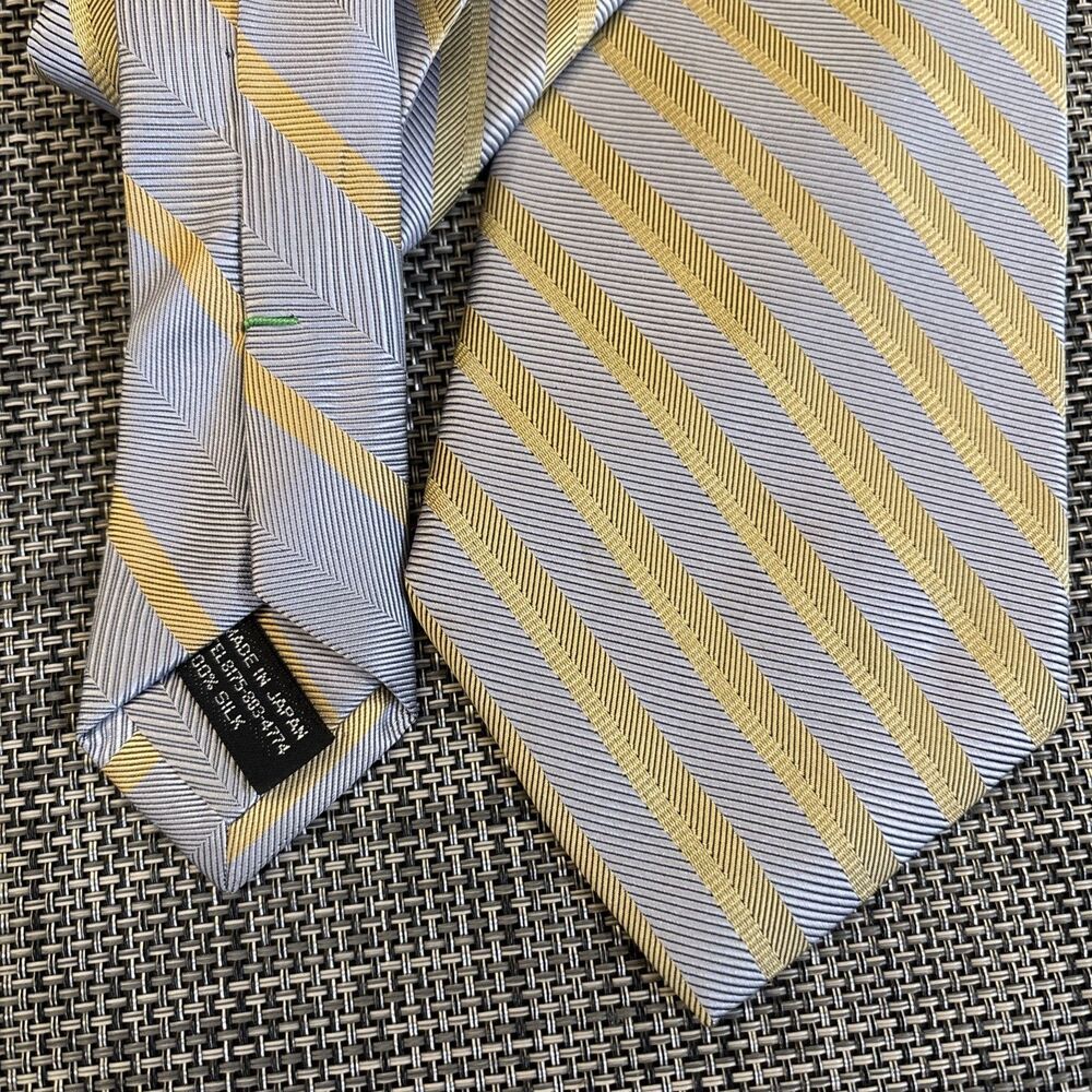 Jhane Barnes 100% Silk Necktie Tie Geometric Gray Gold Made in Japan